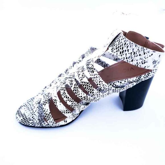 NEW Vionic Sami Snakeskin Print Sandal Heel Gladiator Orthotic Comfort Shoe 7.5 - Picture 2 of 5